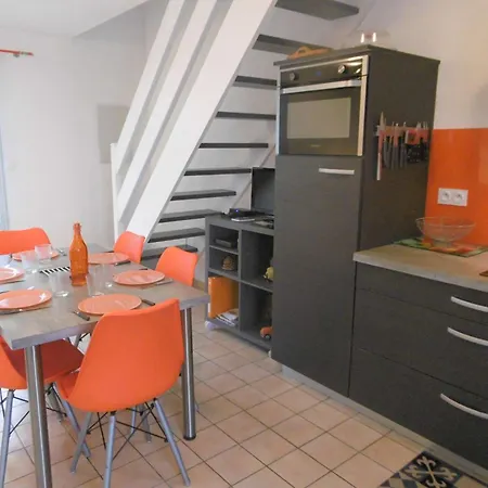 Appartement Maisonnette Jikel à 50 M De La